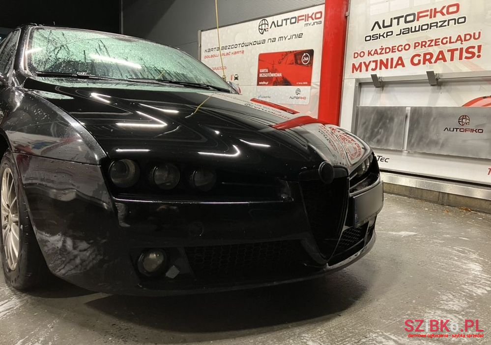 2007' Alfa Romeo 159 photo #4
