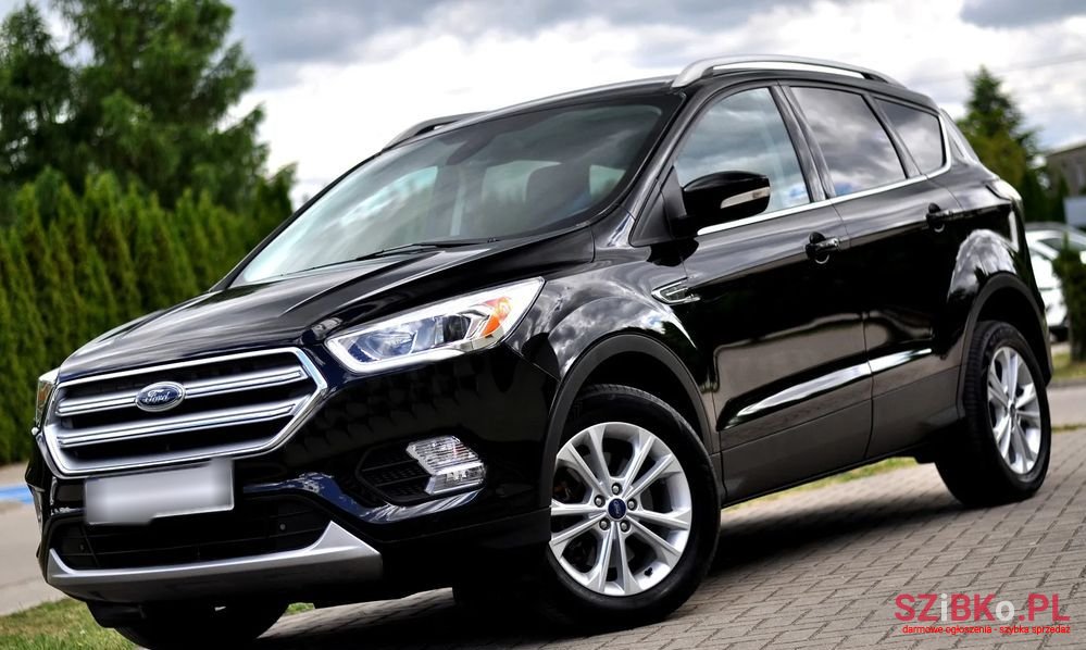2017' Ford Kuga photo #2