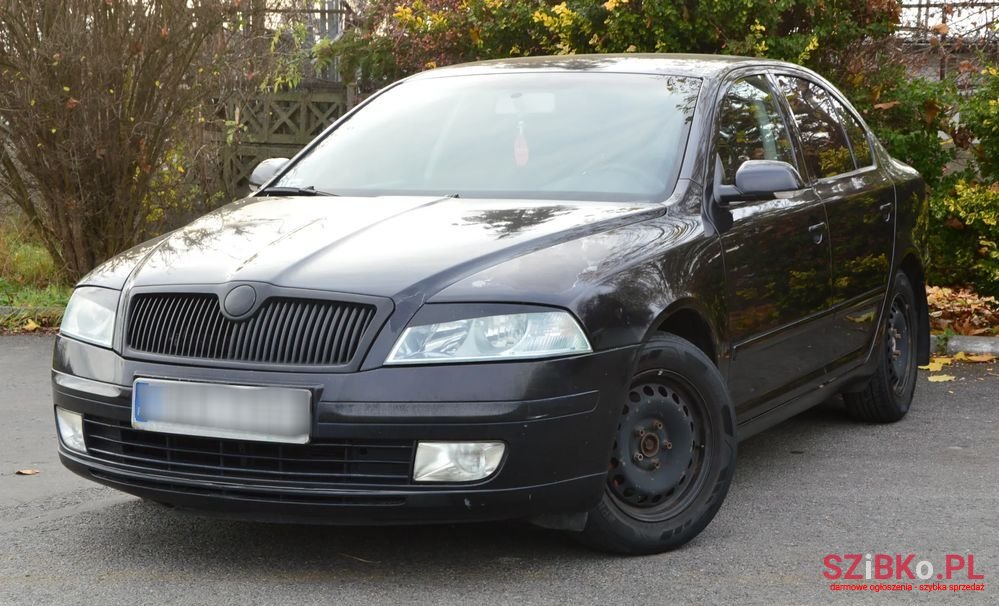 2004' Skoda Octavia photo #2