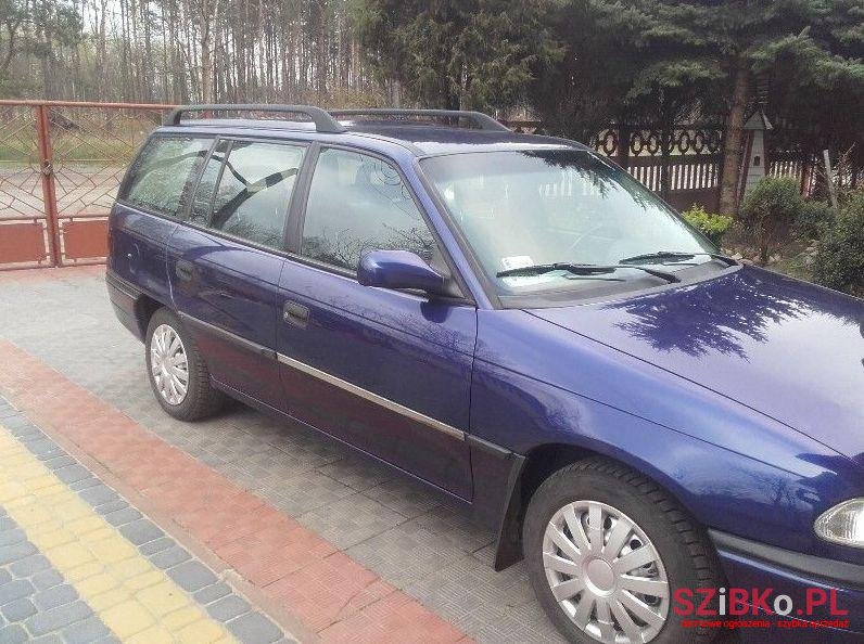 1997' Opel Astra photo #1