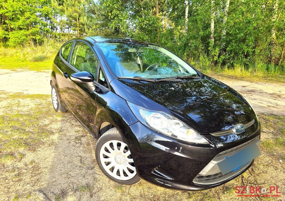2010' Ford Fiesta 1.25 Ambiente photo #6
