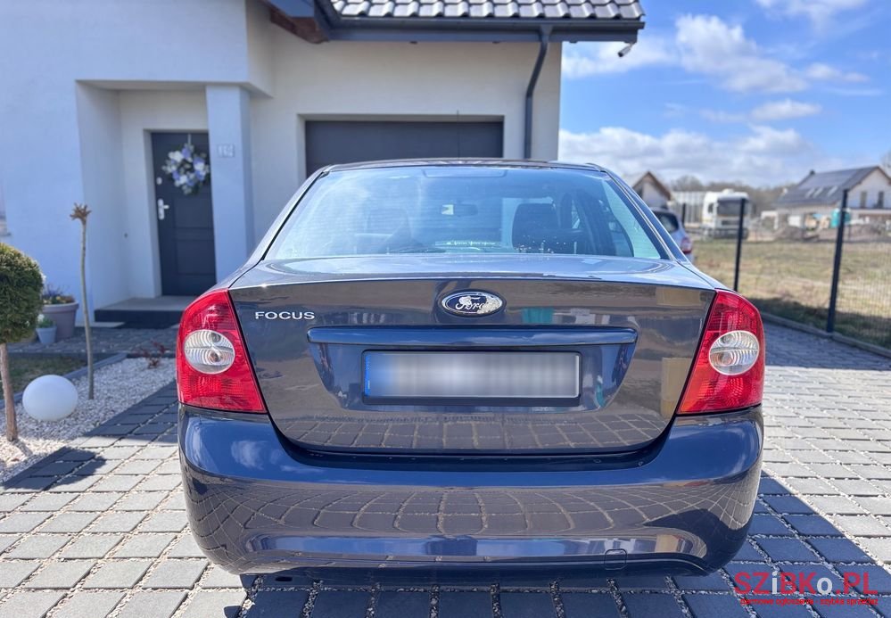 2008' Ford Focus 1.6 Silver X photo #3