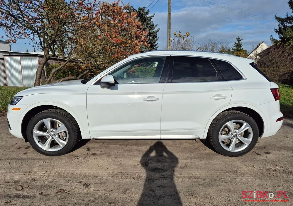 2019' Audi Q5 photo #3