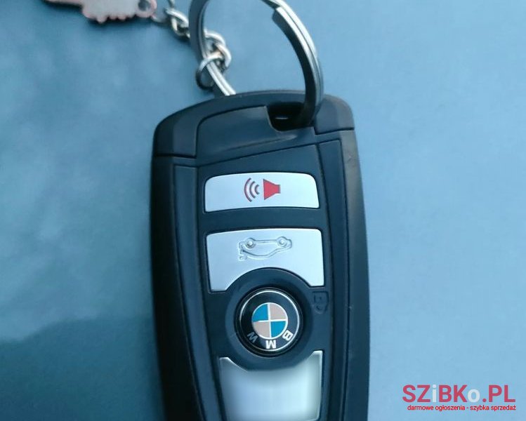 2013' BMW 5 Series 528I Xdrive photo #4