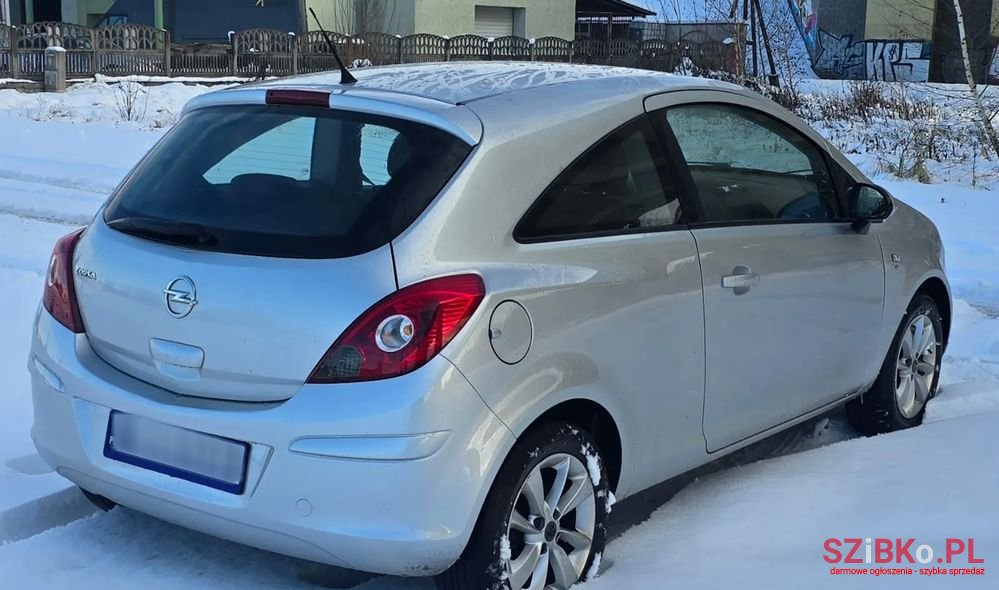 2014' Opel Corsa photo #6