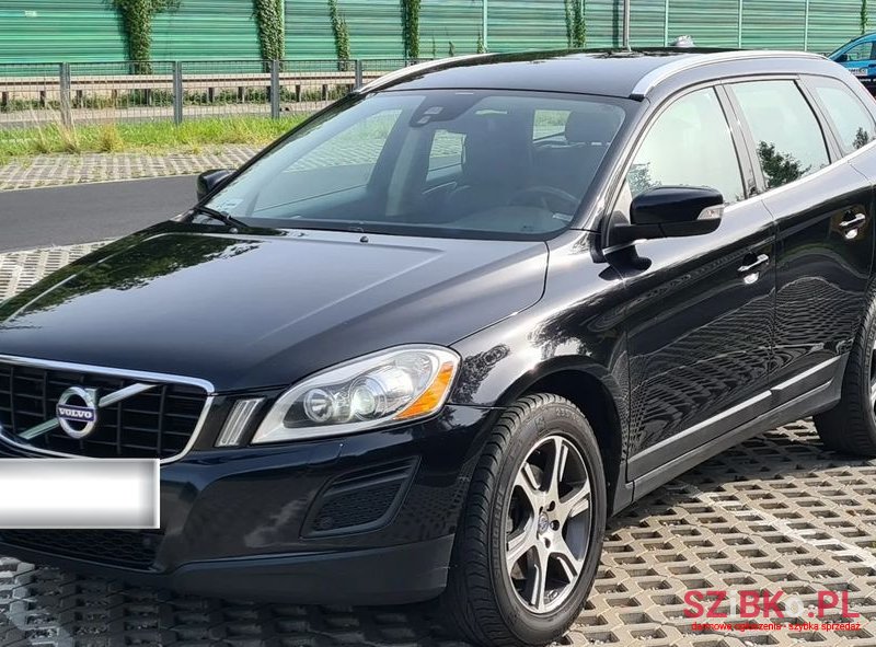 2012' Volvo Xc 60 D4 Momentum photo #5