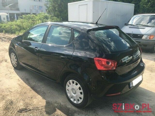 2010' SEAT Ibiza photo #3
