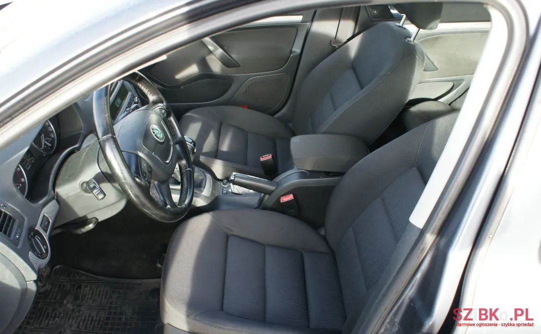 2012' Skoda Octavia photo #5