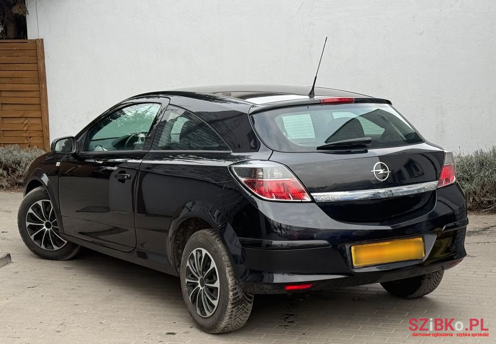 2010' Opel Astra Iii Gtc 1.4 Enjoy photo #3