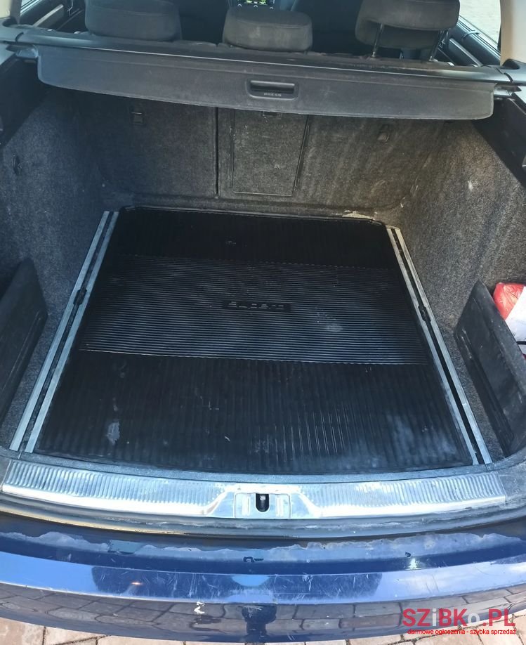 2012' Skoda Superb photo #6