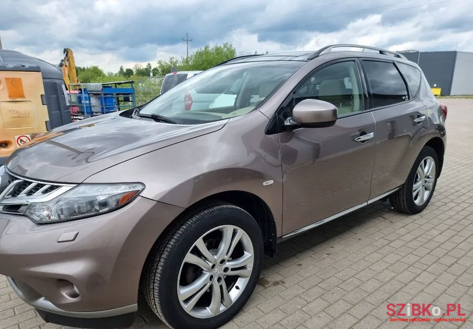 2010' Nissan Murano photo #2