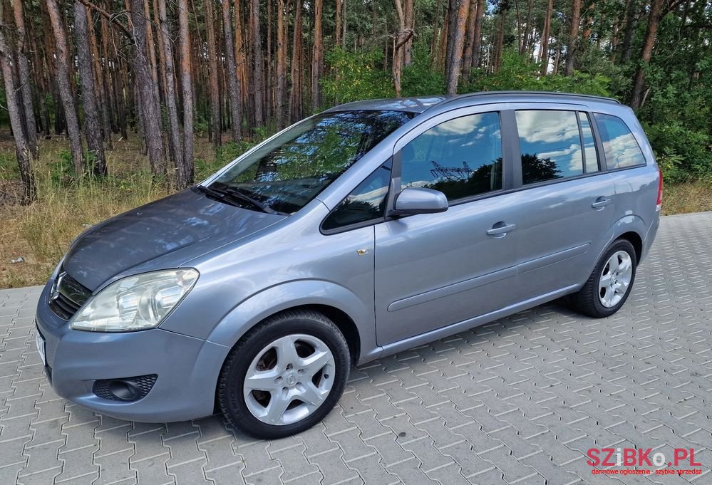 2008' Opel Zafira photo #3