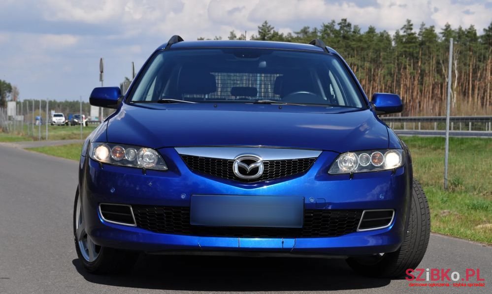 2007' Mazda 6 Sport Kombi photo #2