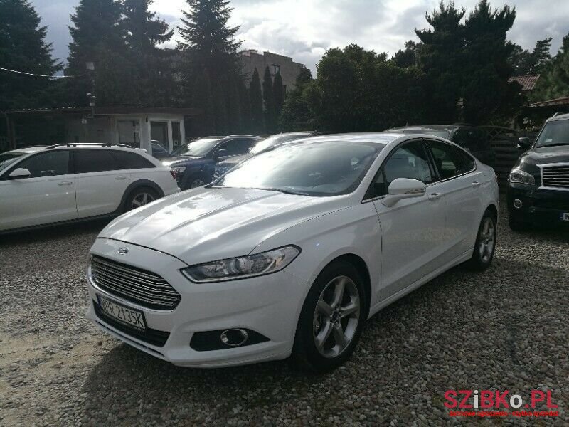 2016' Ford Fusion photo #6