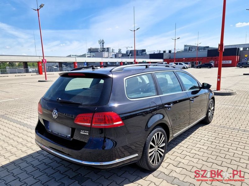 2014' Volkswagen Passat photo #2