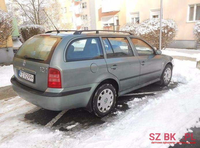 2003' Skoda Octavia photo #1