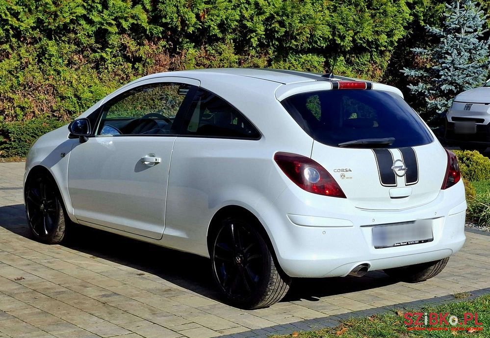 2011' Opel Corsa 1.4 16V Innovation photo #4