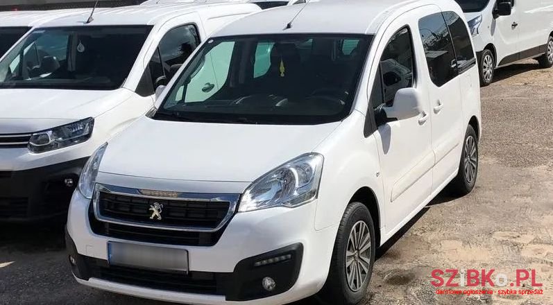 2018' Peugeot Partner photo #1
