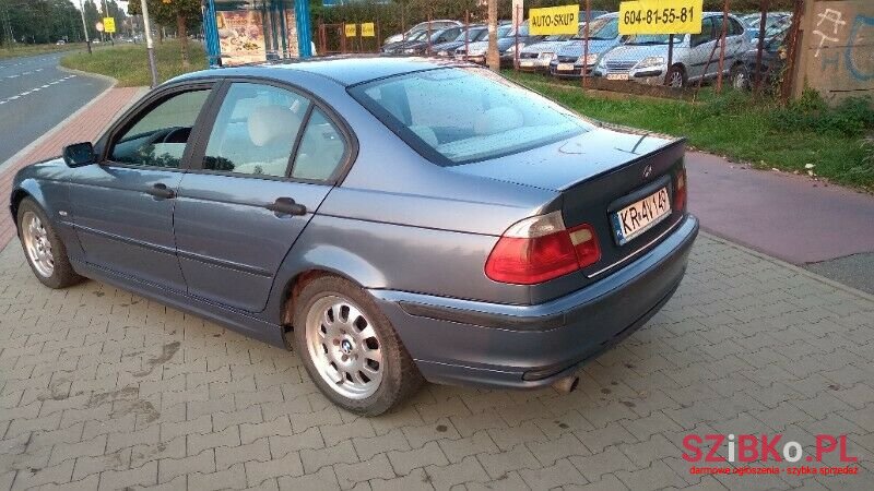 1998' BMW 318 photo #5