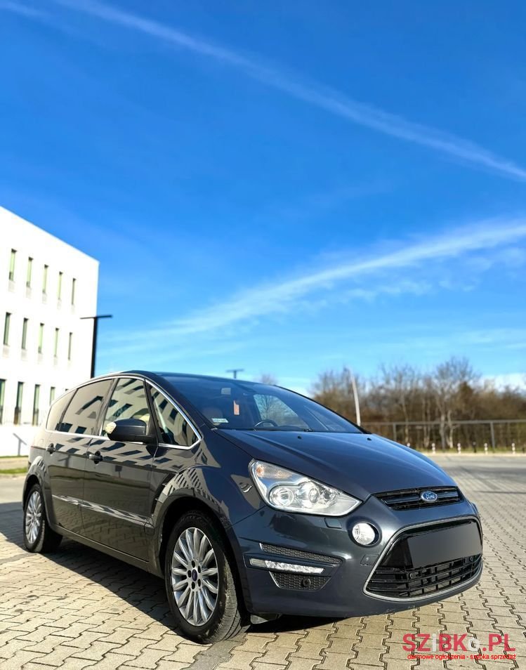 2011' Ford S-Max photo #4