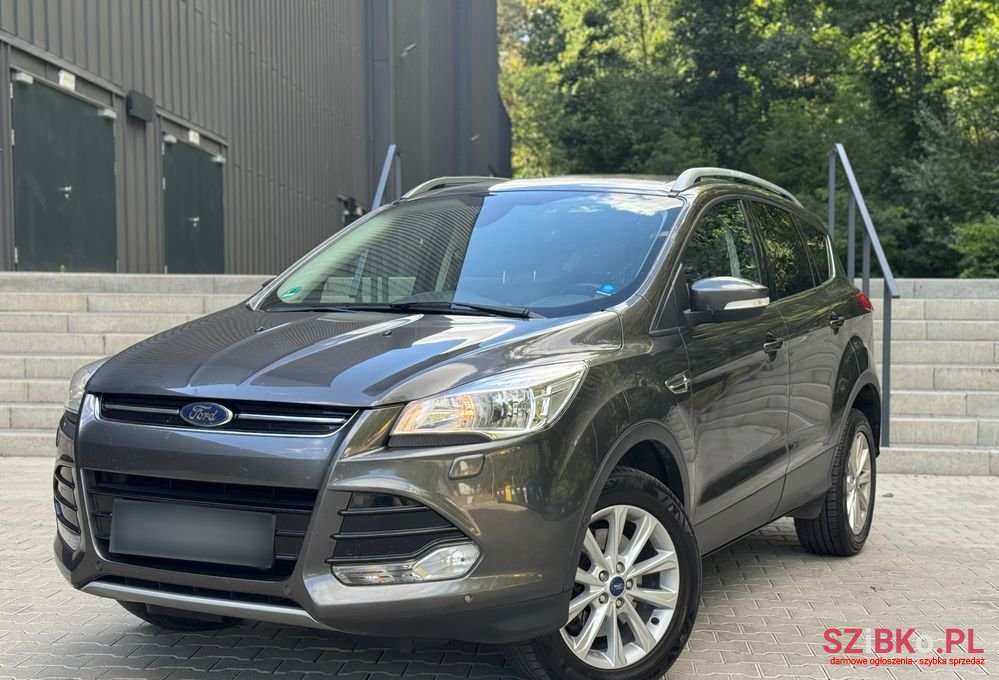 2015' Ford Kuga photo #2