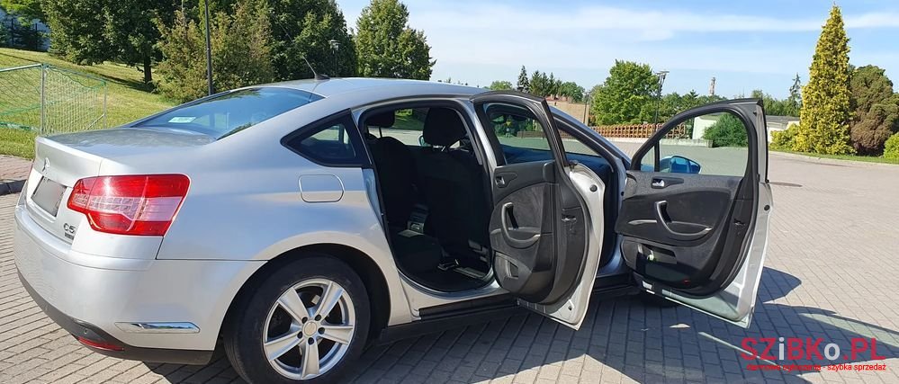 2009' Citroen C5 photo #5