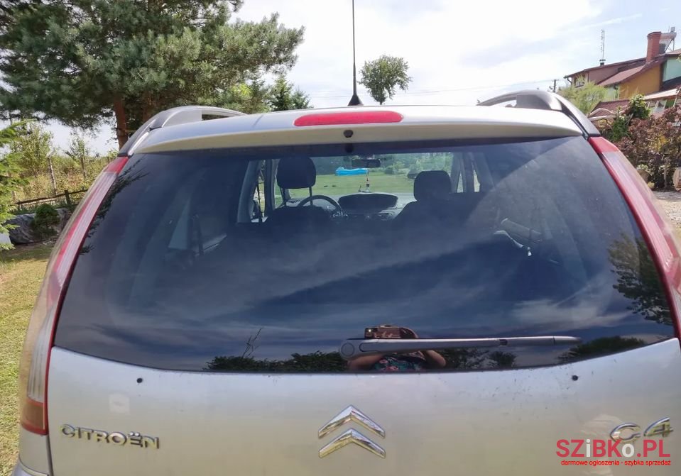 2007' Citroen C4 Picasso photo #2