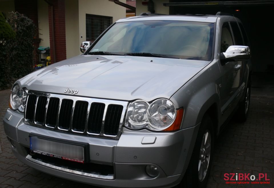2008' Jeep Grand Cherokee photo #1