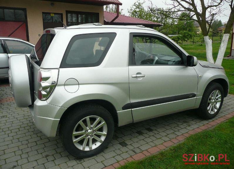 2007' Suzuki Grand Vitara photo #1