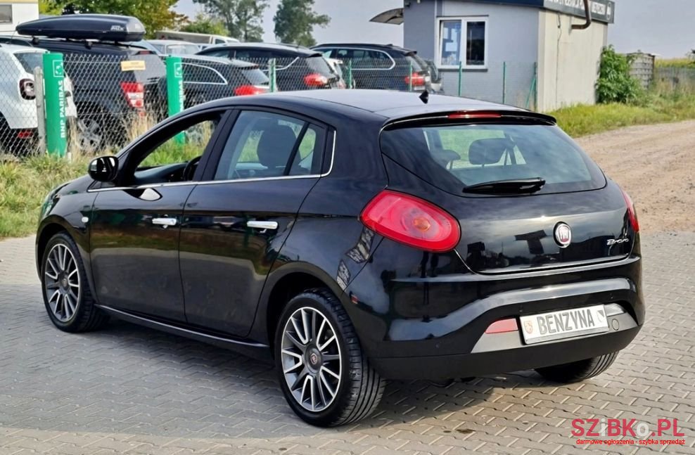 2011' Fiat Bravo photo #5