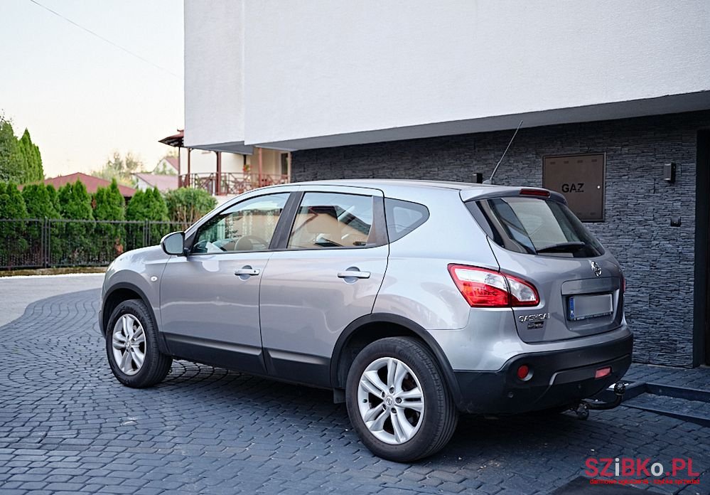2010' Nissan Qashqai photo #2