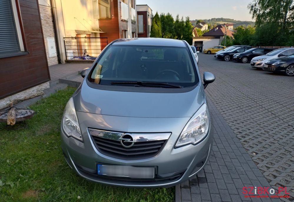 2010' Opel Meriva photo #1