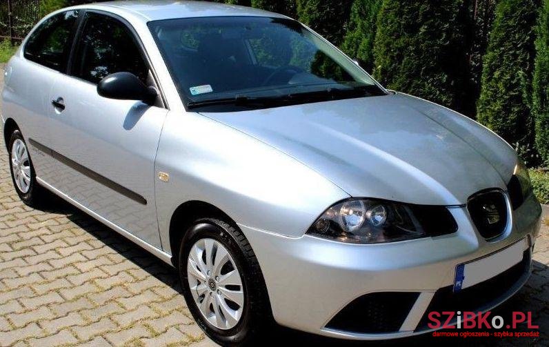 2006' SEAT Ibiza photo #2