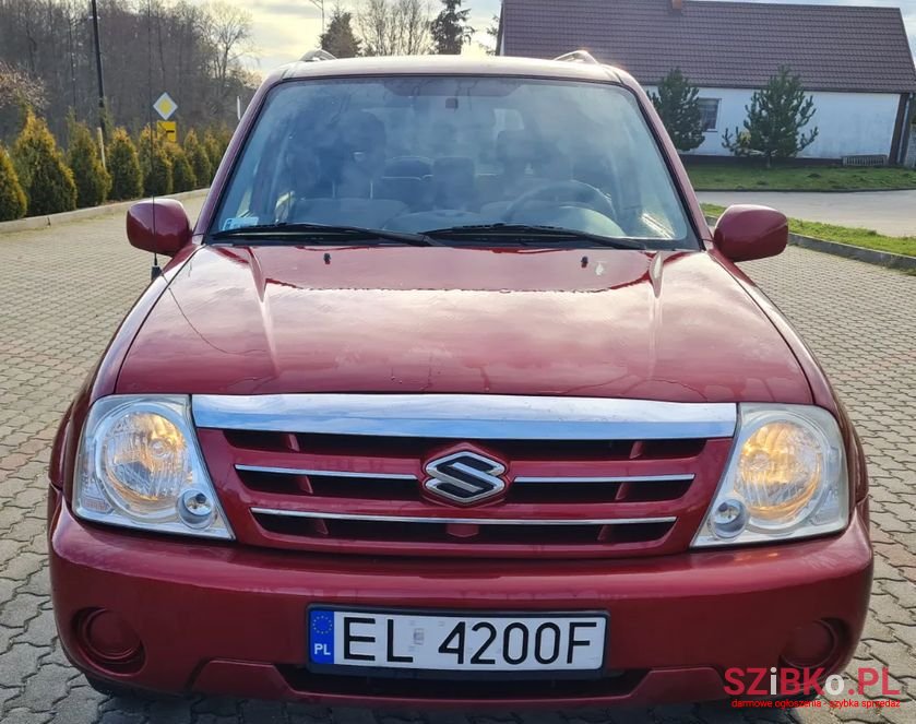 2005' Suzuki photo #2