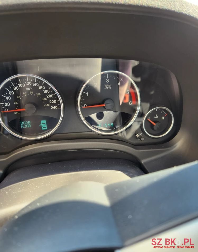 2012' Jeep Compass photo #5