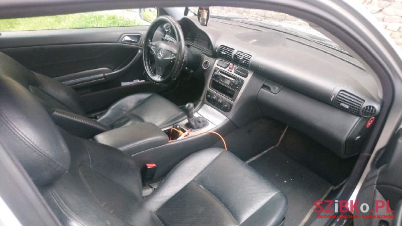 2001' Mercedes-Benz Klasa C photo #4