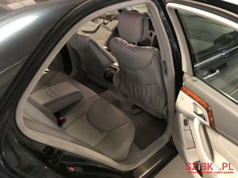 2001' Mercedes-Benz W220 photo #2