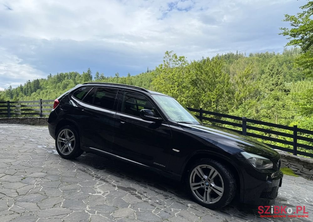 2011' BMW X1 Xdrive20D photo #4