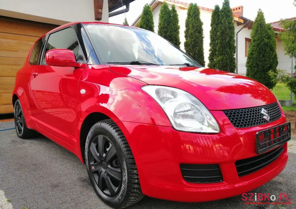 2009' Suzuki Swift photo #3