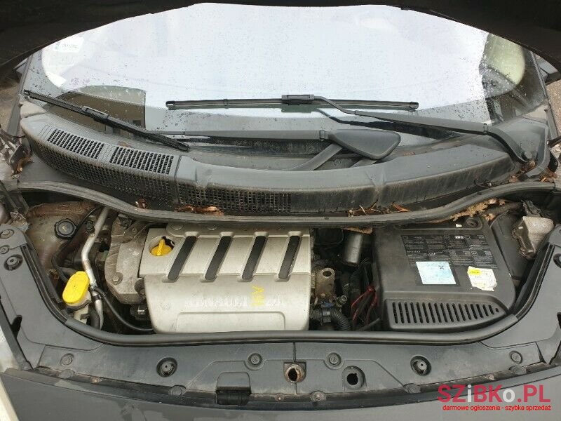 2004' Renault Grand Scenic photo #4