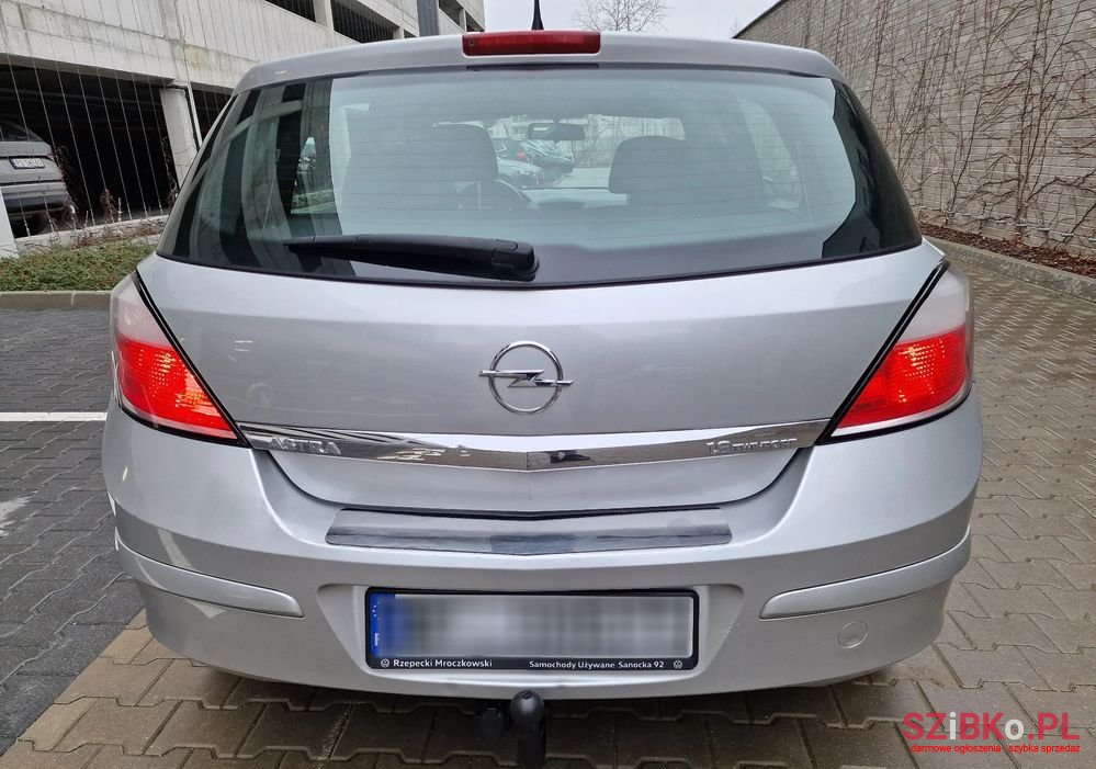 2006' Opel Astra Iii 1.6 Elegance photo #5