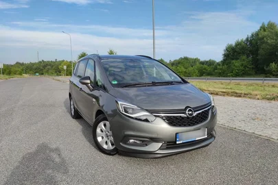 2016' Opel Zafira