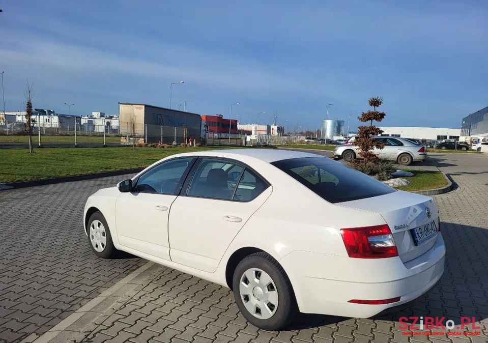 2019' Skoda Octavia photo #2