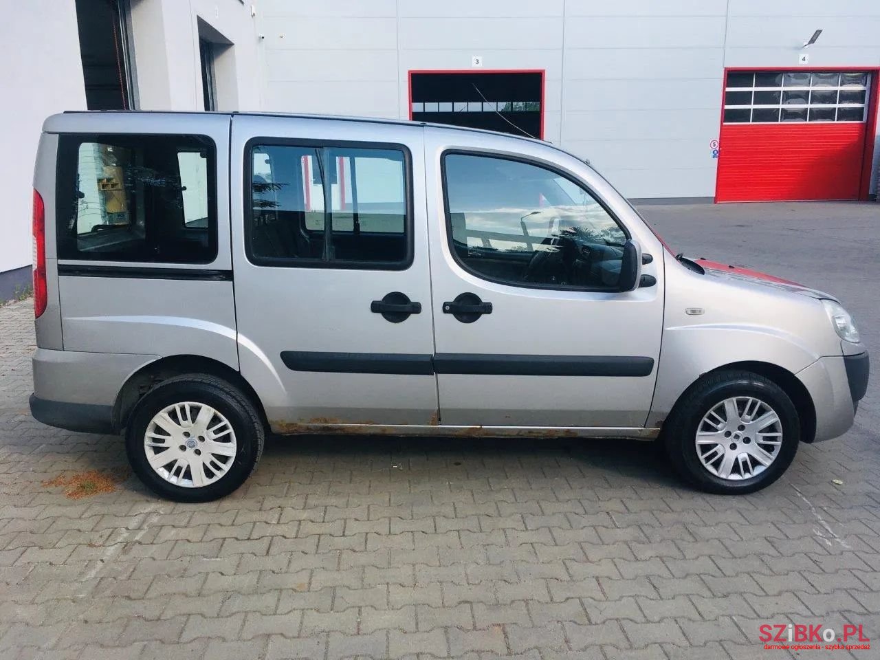 2005' Fiat Doblo photo #2