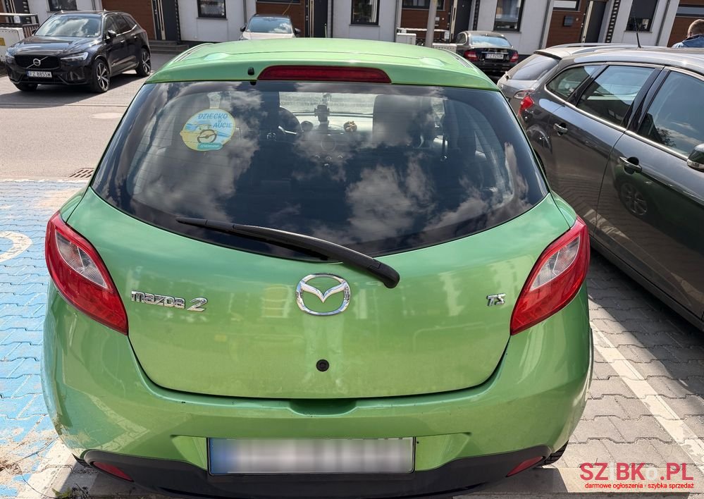 2008' Mazda 2 1.4 Cd Comfort photo #2