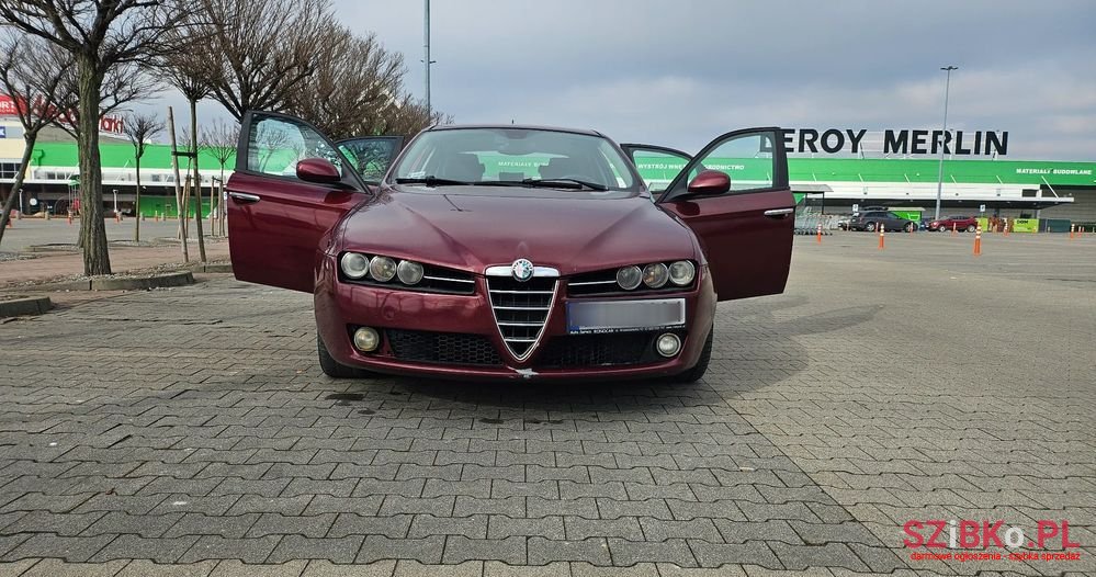 2009' Alfa Romeo 159 photo #5