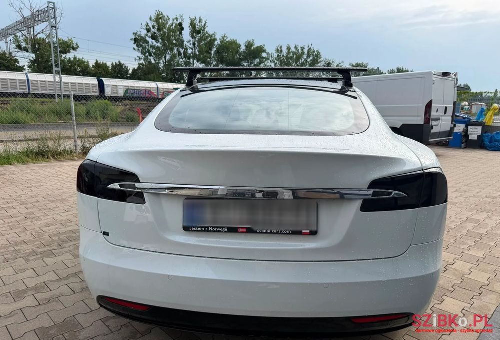 2017' Tesla Model S photo #5