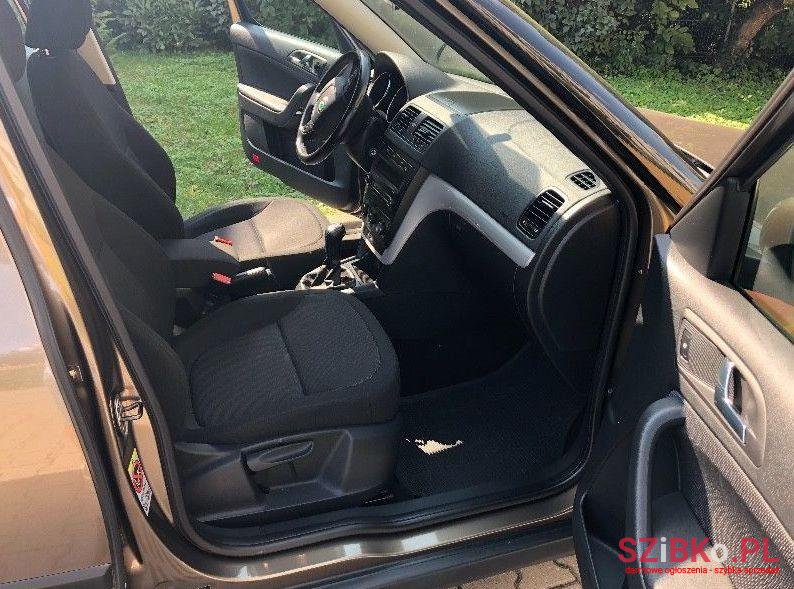 2009' Skoda Yeti photo #2