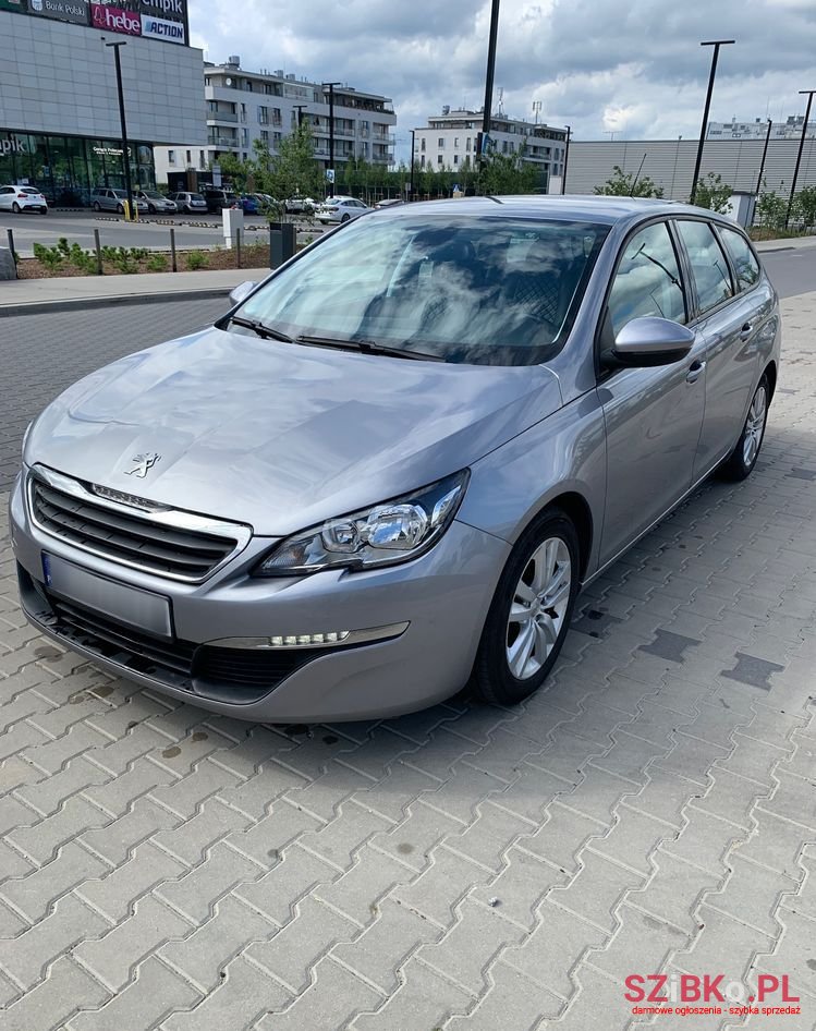 2016' Peugeot 308 photo #1