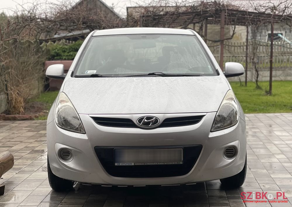 2009' Hyundai i20 1.2 Classic + photo #2